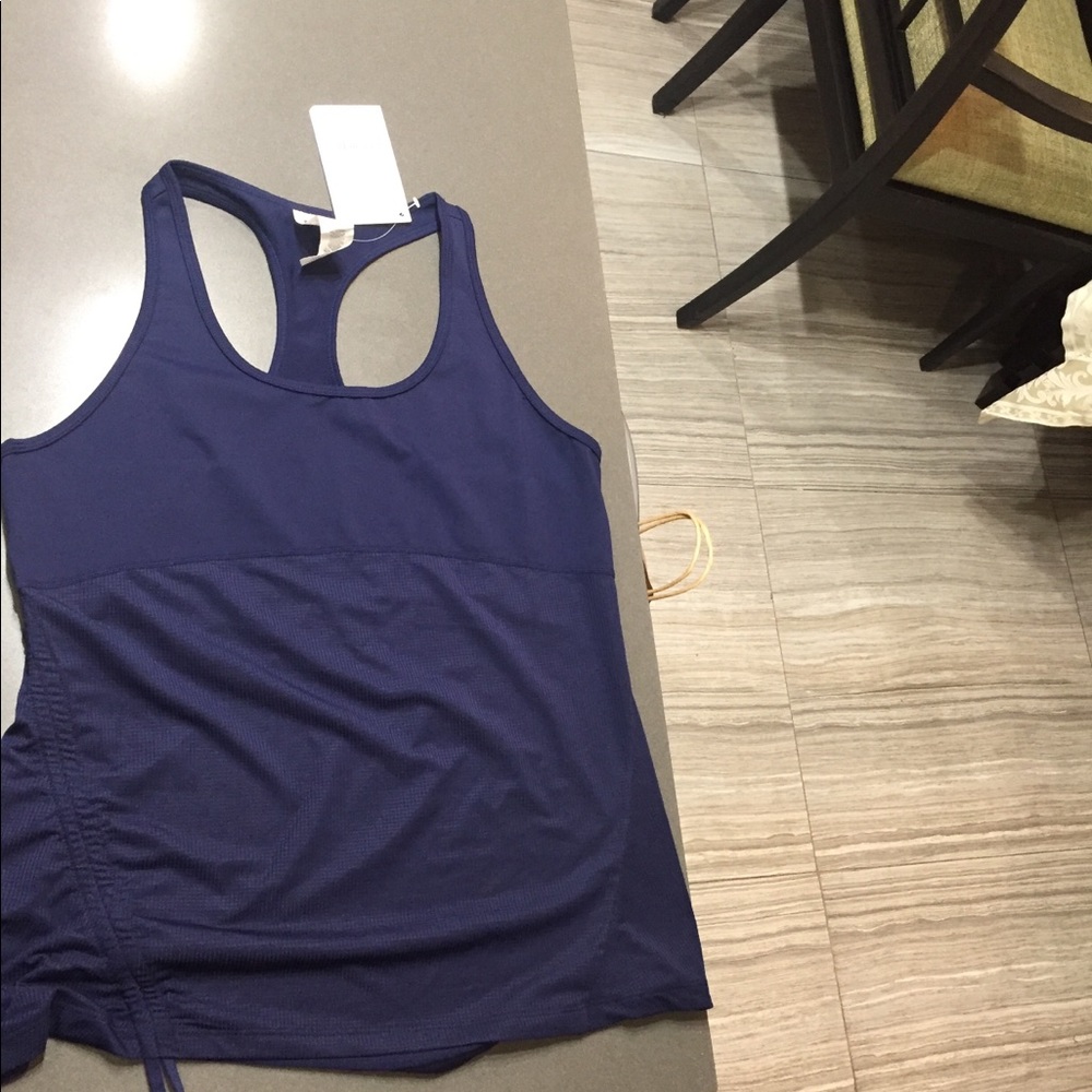 Fabletics Tank - Picture 3 of 5